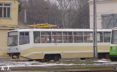 Новый вагон 71-608КМ в Коломне
